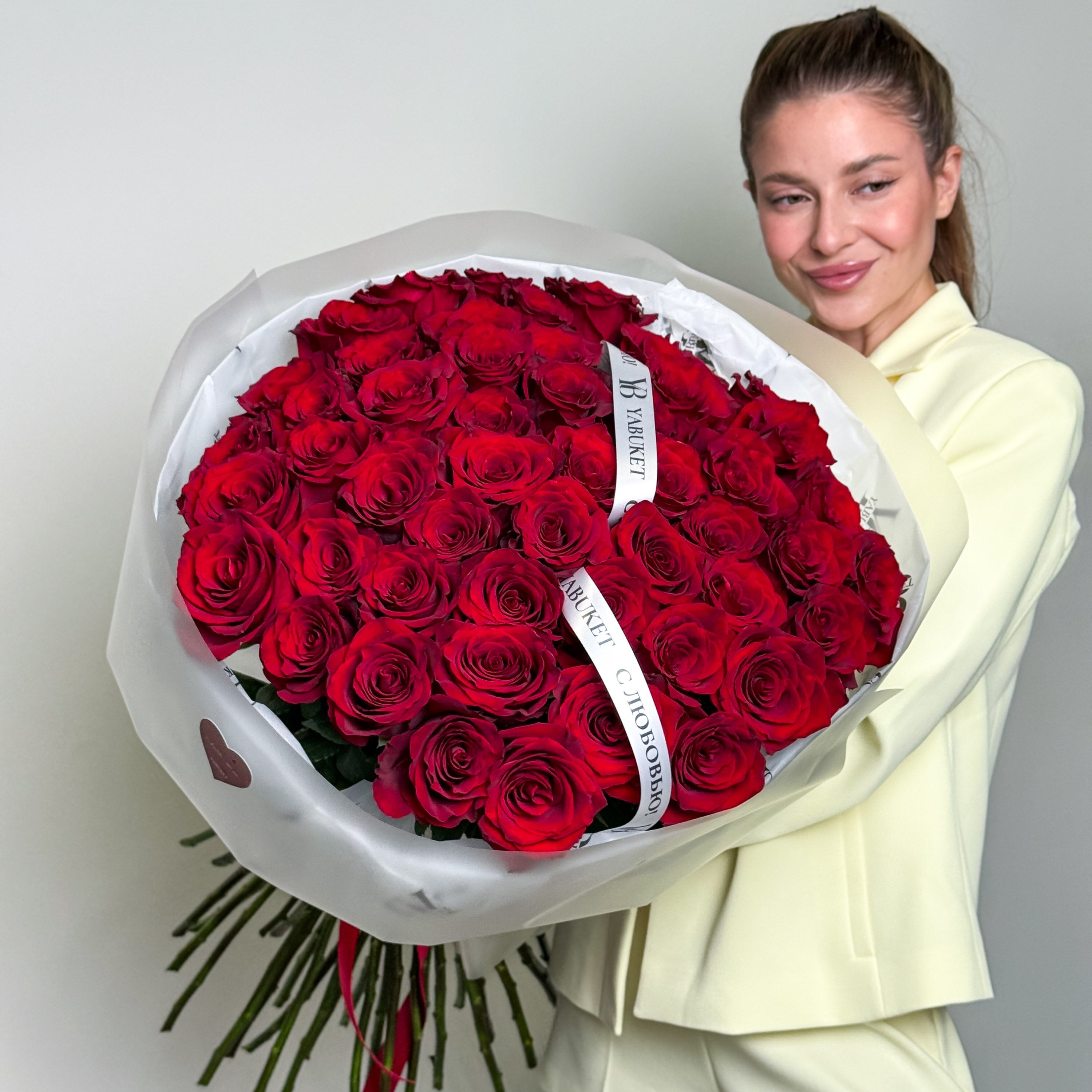 Почему вянут срезанные цветы и как продлить жизнь букету