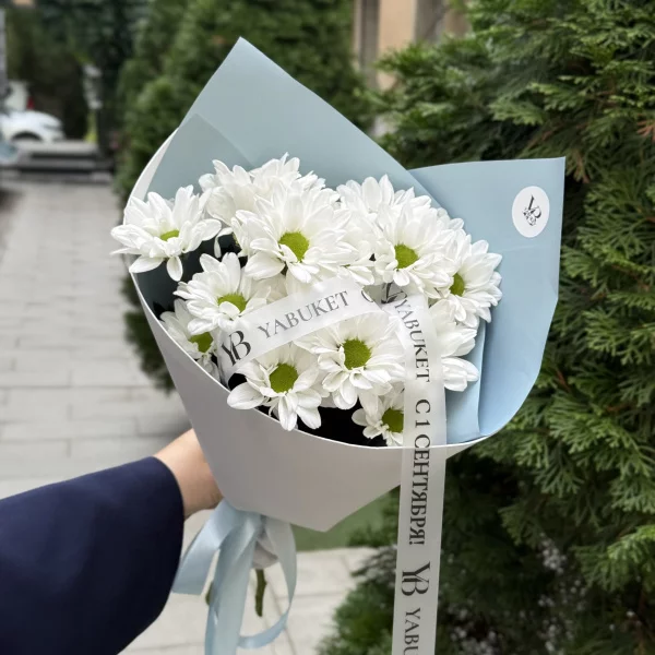 Монобукет из 3 ромашковых хризантем