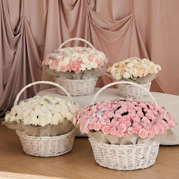 Цветочная комната из диантусов